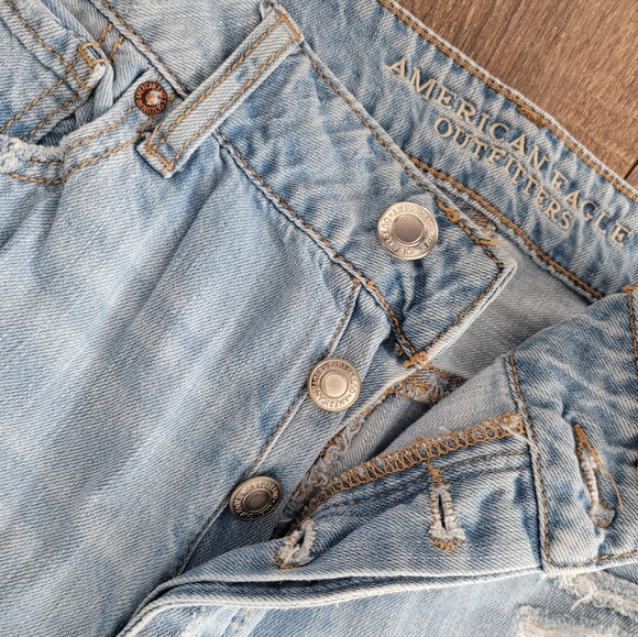 American Eagle Jeans - Picture 2 of 3
